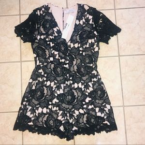 Romper black/nude lining NWT 😍